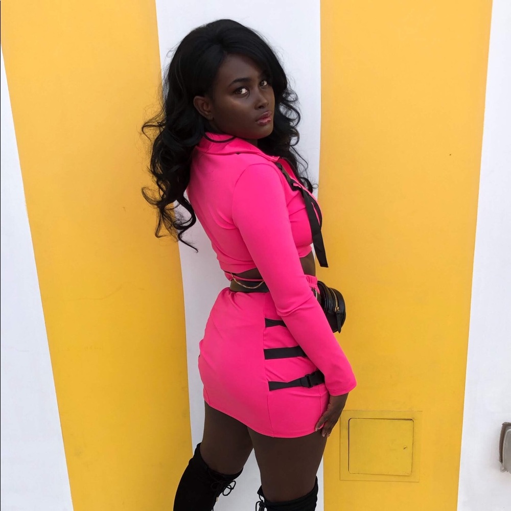 Two Piece Set - image 2